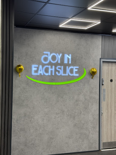 Photo of Caprinos Pizza Bournemouth - Unit 2A Lansdowne Cres, Bournemouth BH1 1RU